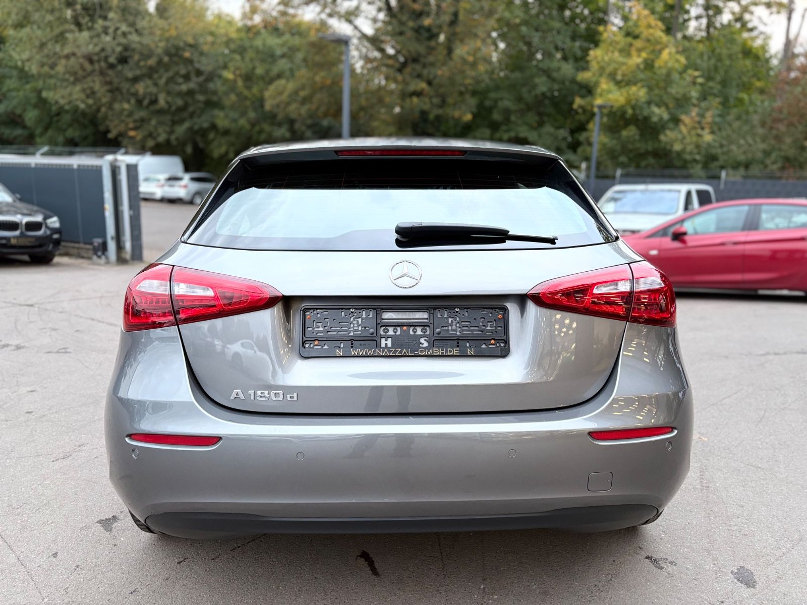Fahrzeugabbildung Mercedes-Benz A 180d *AUT*MULTIBEAM*TEILLEDER*KAMERA*TOP*