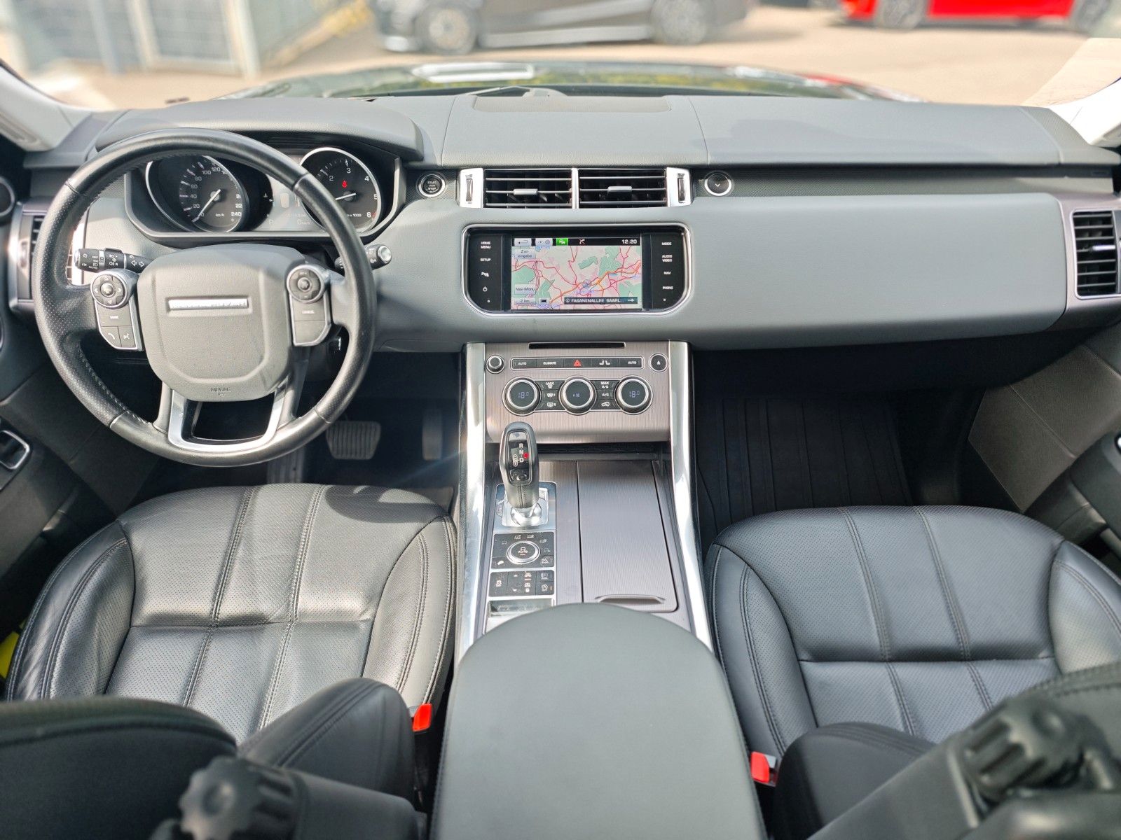 Fahrzeugabbildung Land Rover RANGE ROVER SPORT SDV6 HSE*KAMERA*MERIDAN*AHK*