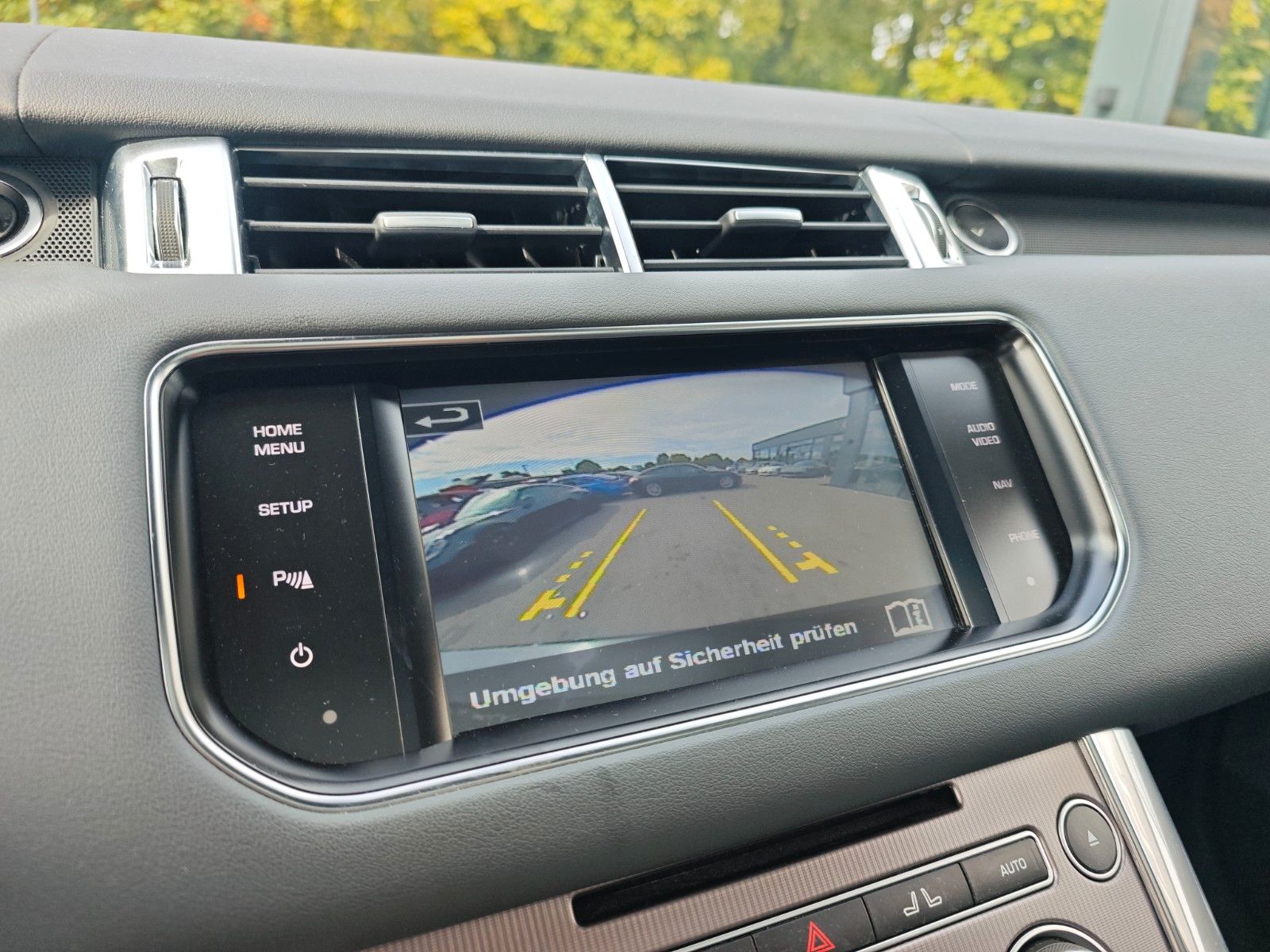 Fahrzeugabbildung Land Rover RANGE ROVER SPORT SDV6 HSE*KAMERA*MERIDAN*AHK*