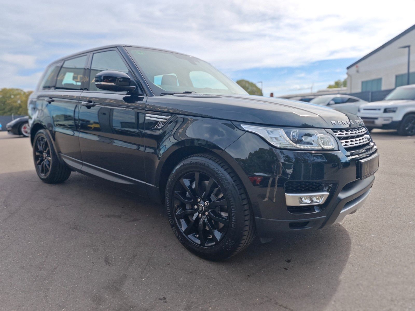 Fahrzeugabbildung Land Rover RANGE ROVER SPORT SDV6 HSE*KAMERA*MERIDAN*AHK*