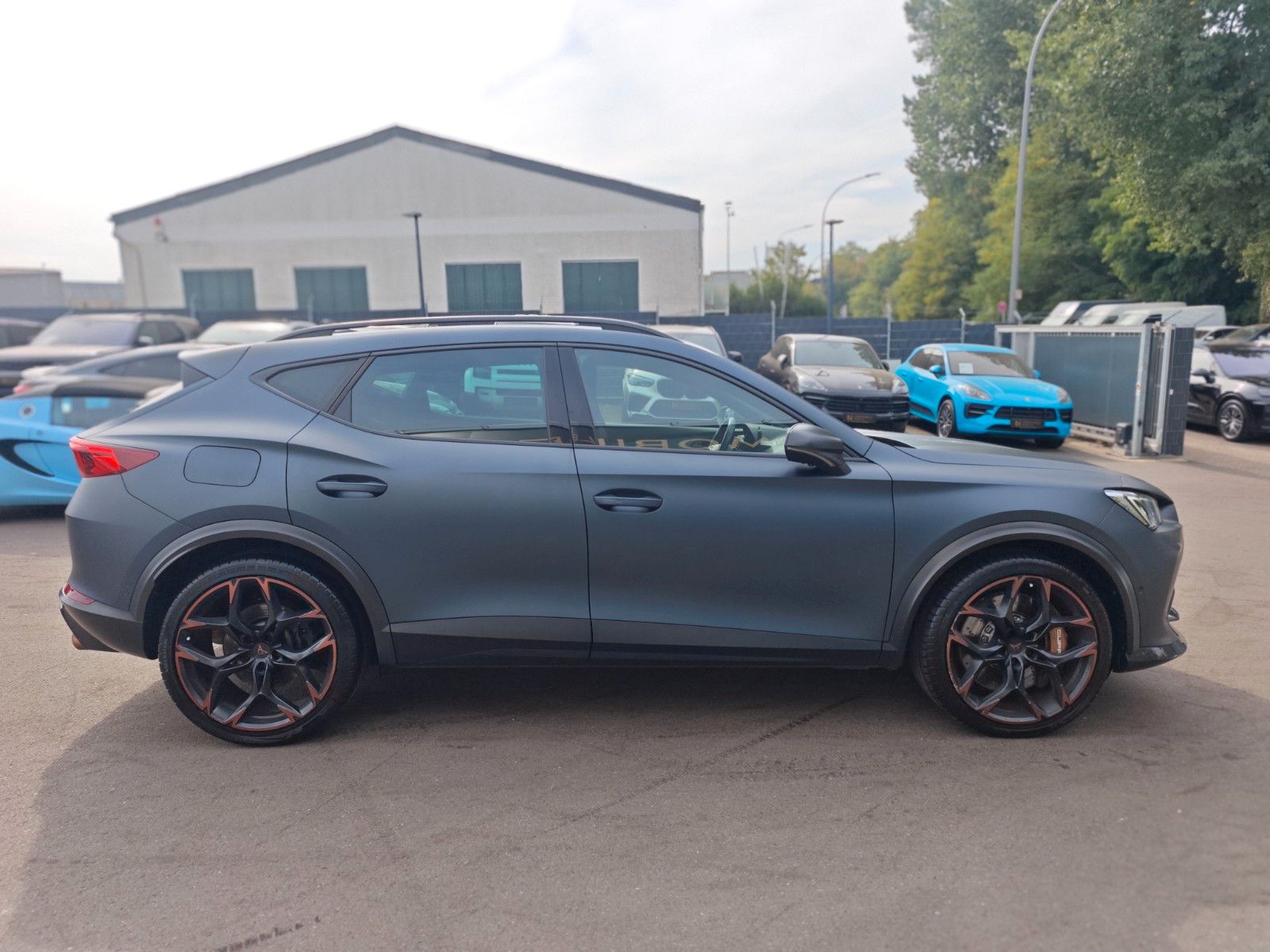 Fahrzeugabbildung CUPRA FORMENTOR VZ5 4DRIVE*MAGNE TECH MATT*1.HD*SCHALE
