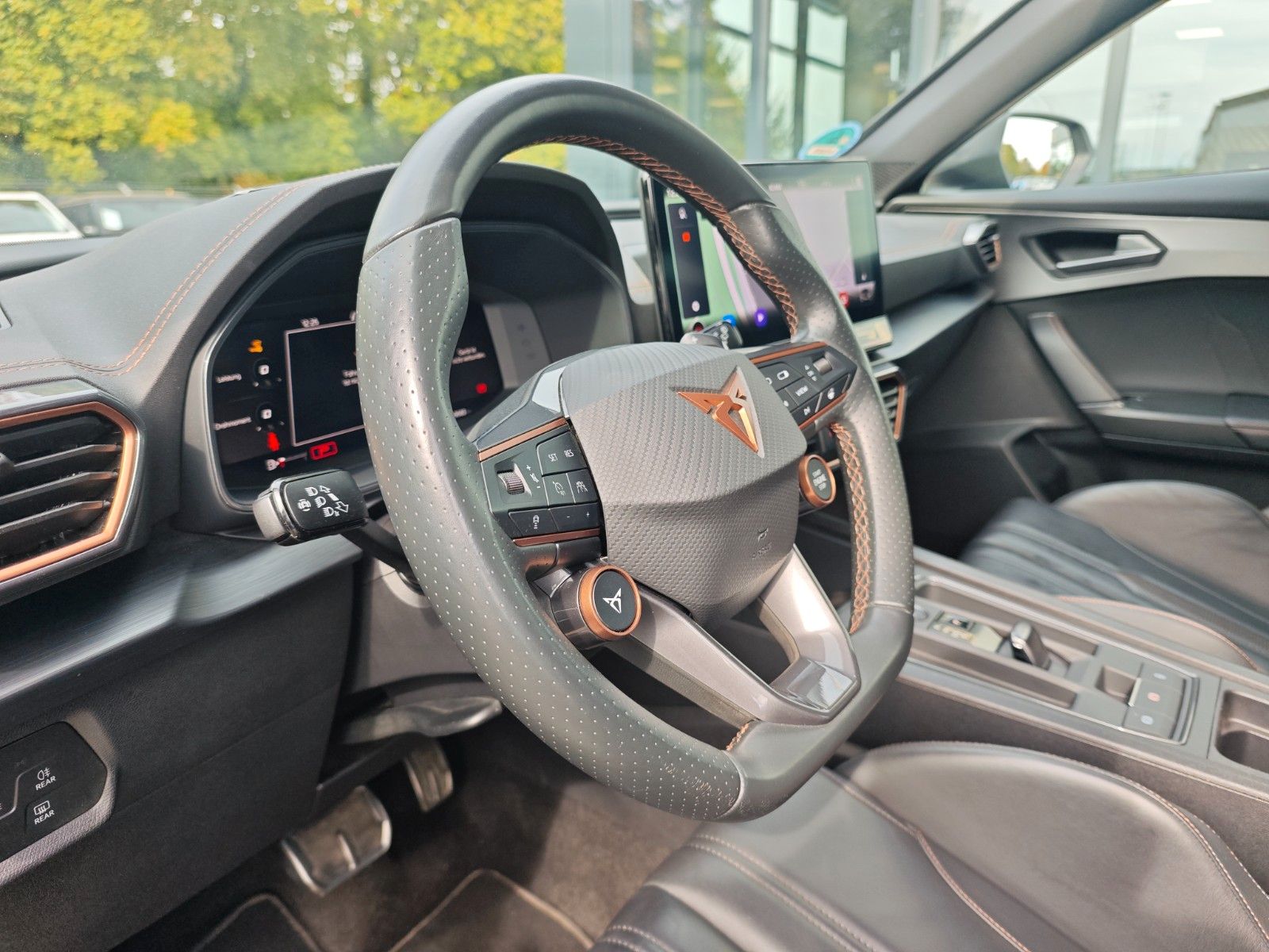 Fahrzeugabbildung CUPRA FORMENTOR VZ5 4DRIVE*MAGNE TECH MATT*1.HD*SCHALE