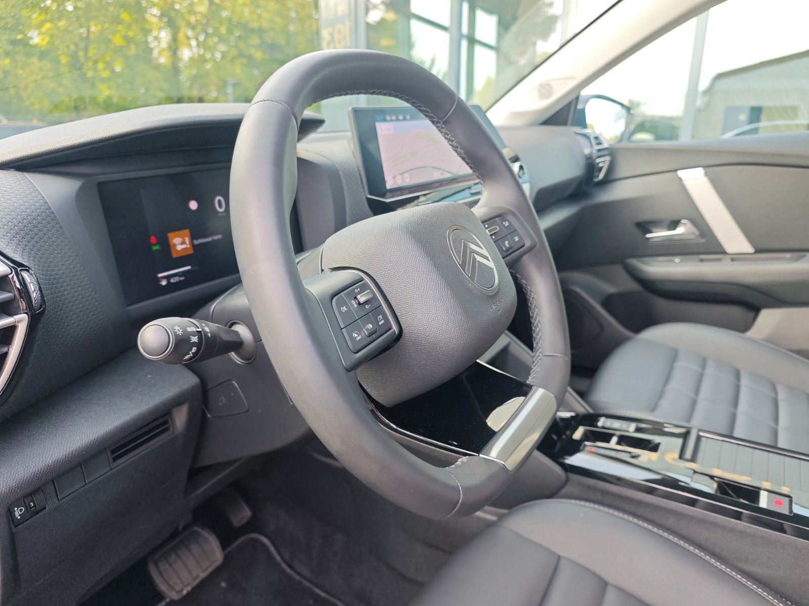 Fahrzeugabbildung Citroën C4 LIM. MAX*VOLL LED*AHK*ACC*KAMERA*NAVI*