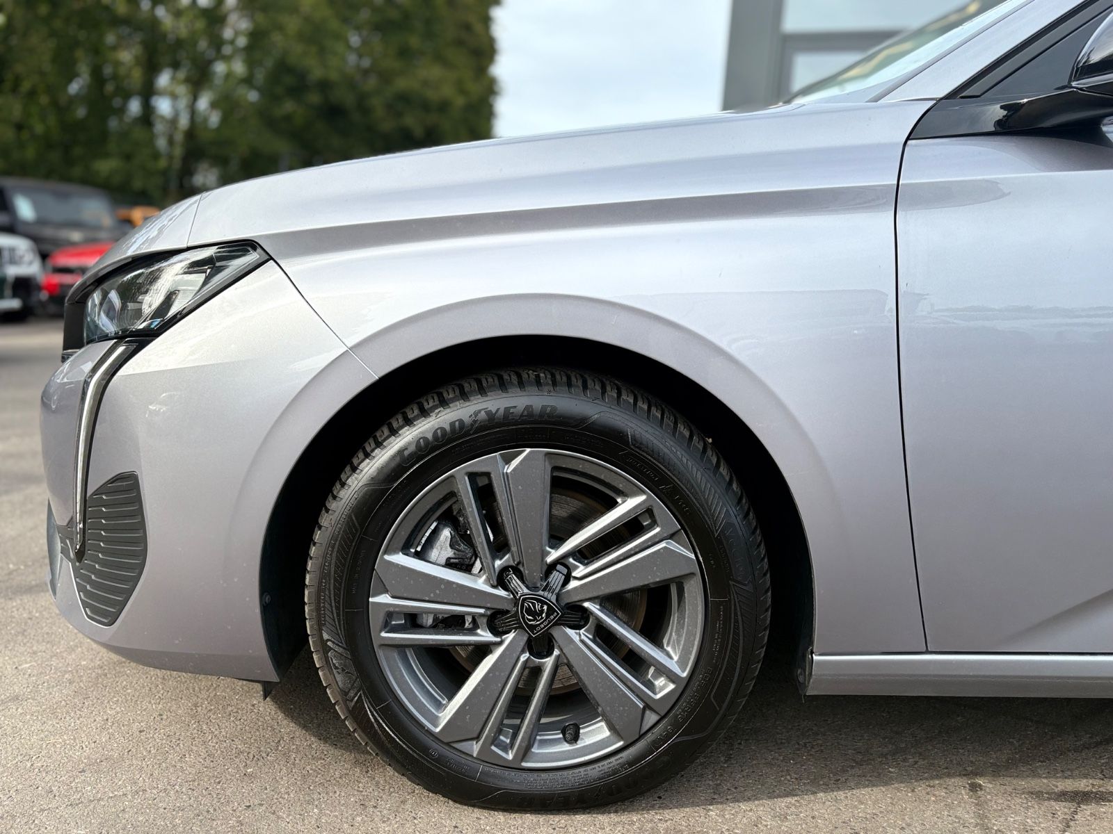 Fahrzeugabbildung Peugeot 308 SW ALLURE *SHZ*TEILLEDER*VIRTUELL*NAVI*LED*