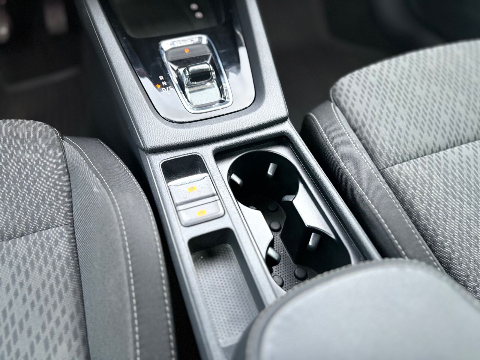 Fahrzeugabbildung SKODA Octavia 2.0 TDI DSG 4x4 COMBI*SPORTLINE*PANO*LED