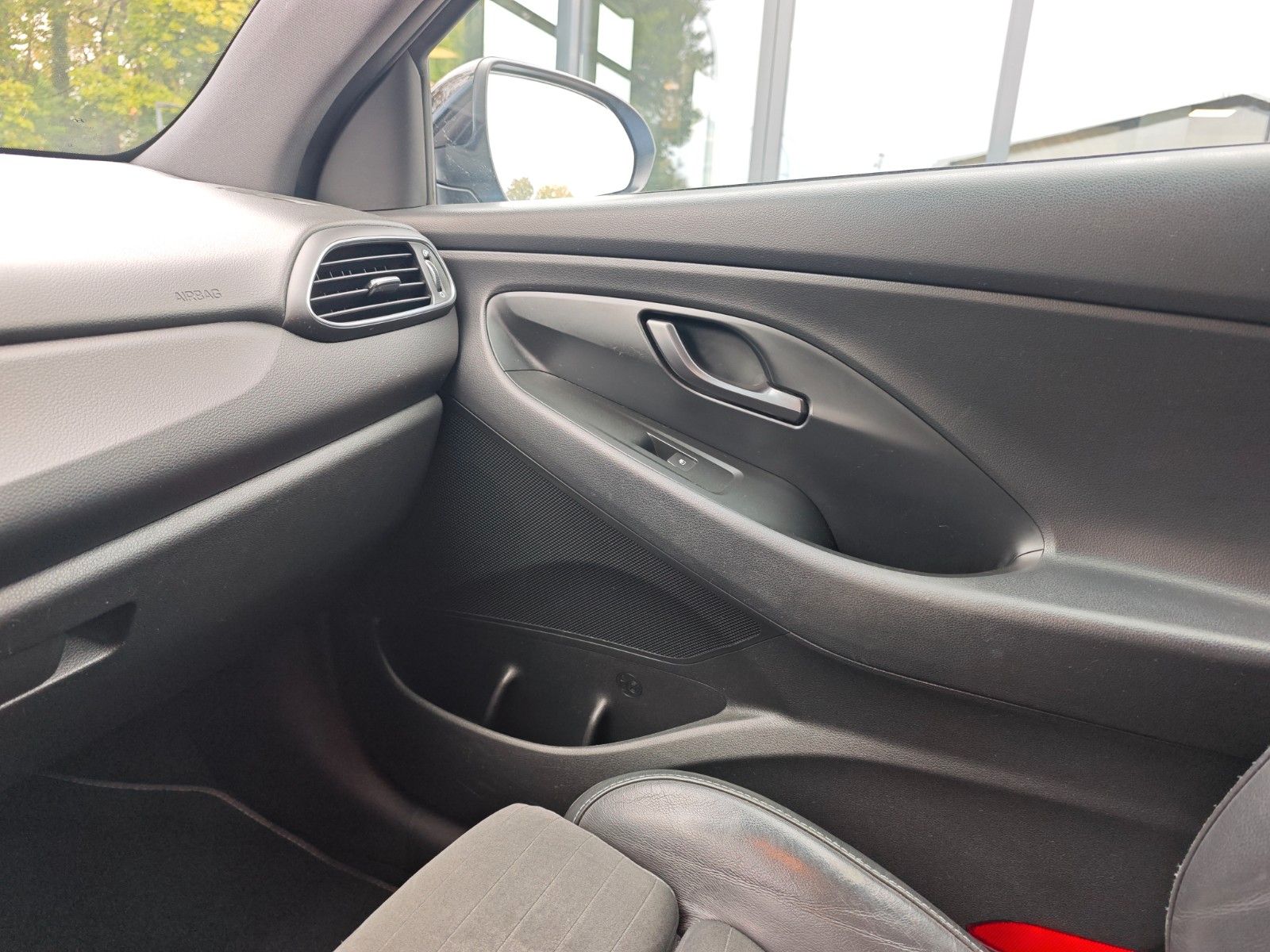 Fahrzeugabbildung Hyundai i30 N PERFORMANCE *LED*NAVI*KAM*SHZ*
