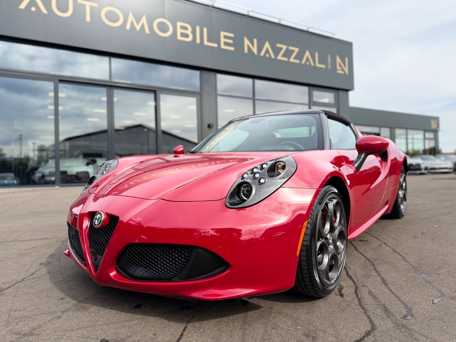 Fahrzeugabbildung Alfa Romeo 4C SPIDER 1750 TBi*2.HD*CARBON*ROSSO ALFA*U-FREI