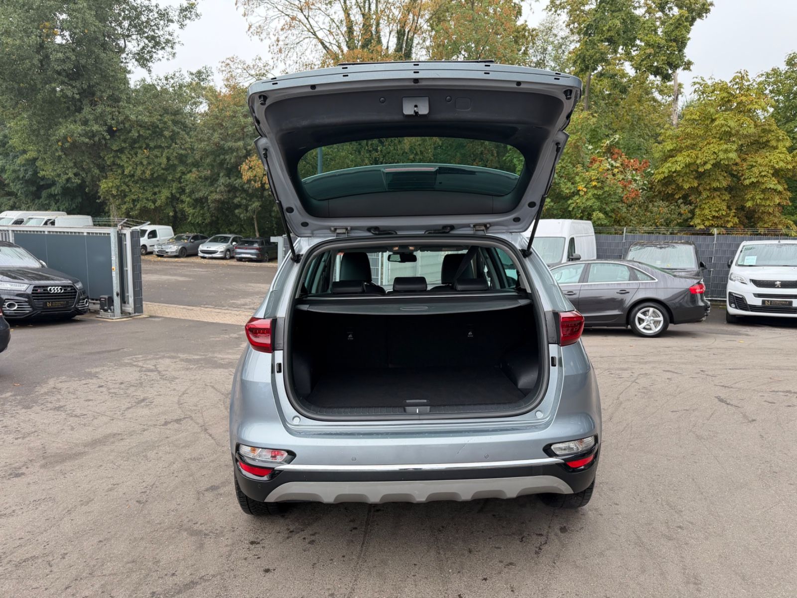 Fahrzeugabbildung Kia SPORTAGE 1.6 CRDi ECO DYNAMICS* SPORTLINE*NAVI*