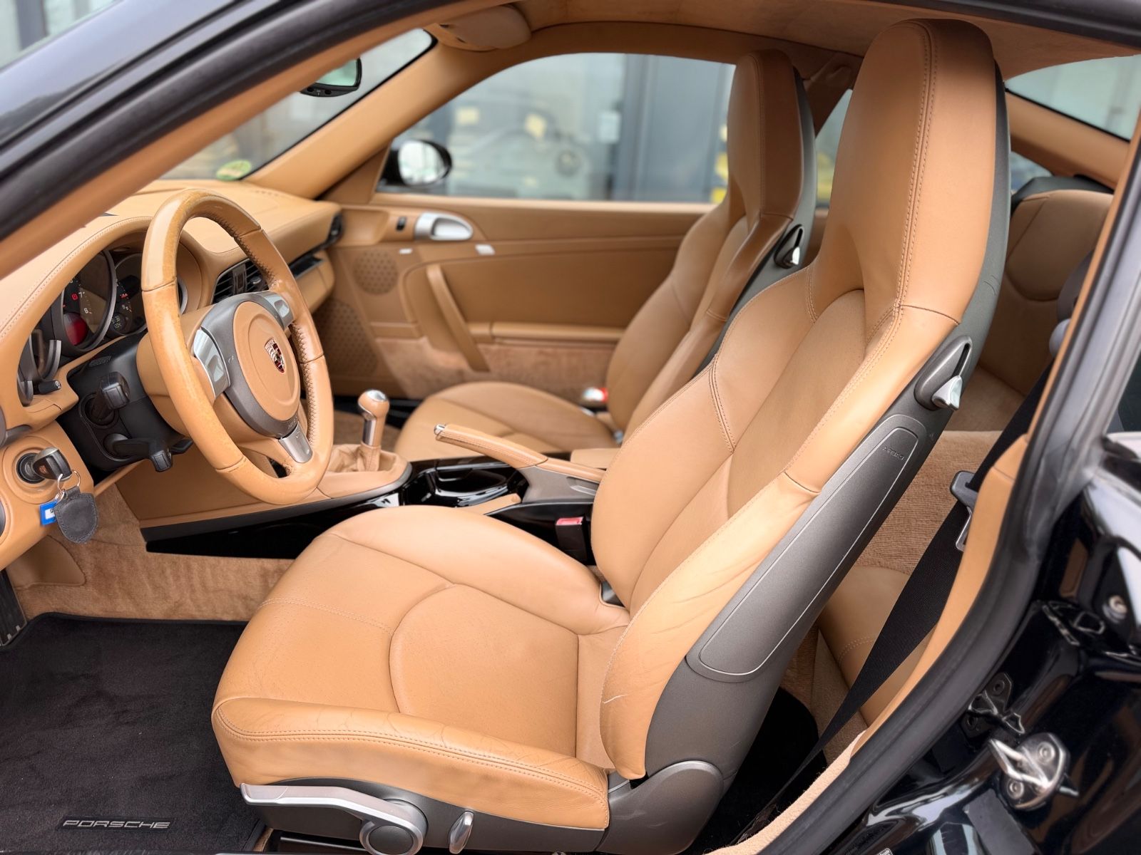 Fahrzeugabbildung Porsche 997 911 CARRERA COUPE*SPORTABGAS*SCHALTER*BOSE*