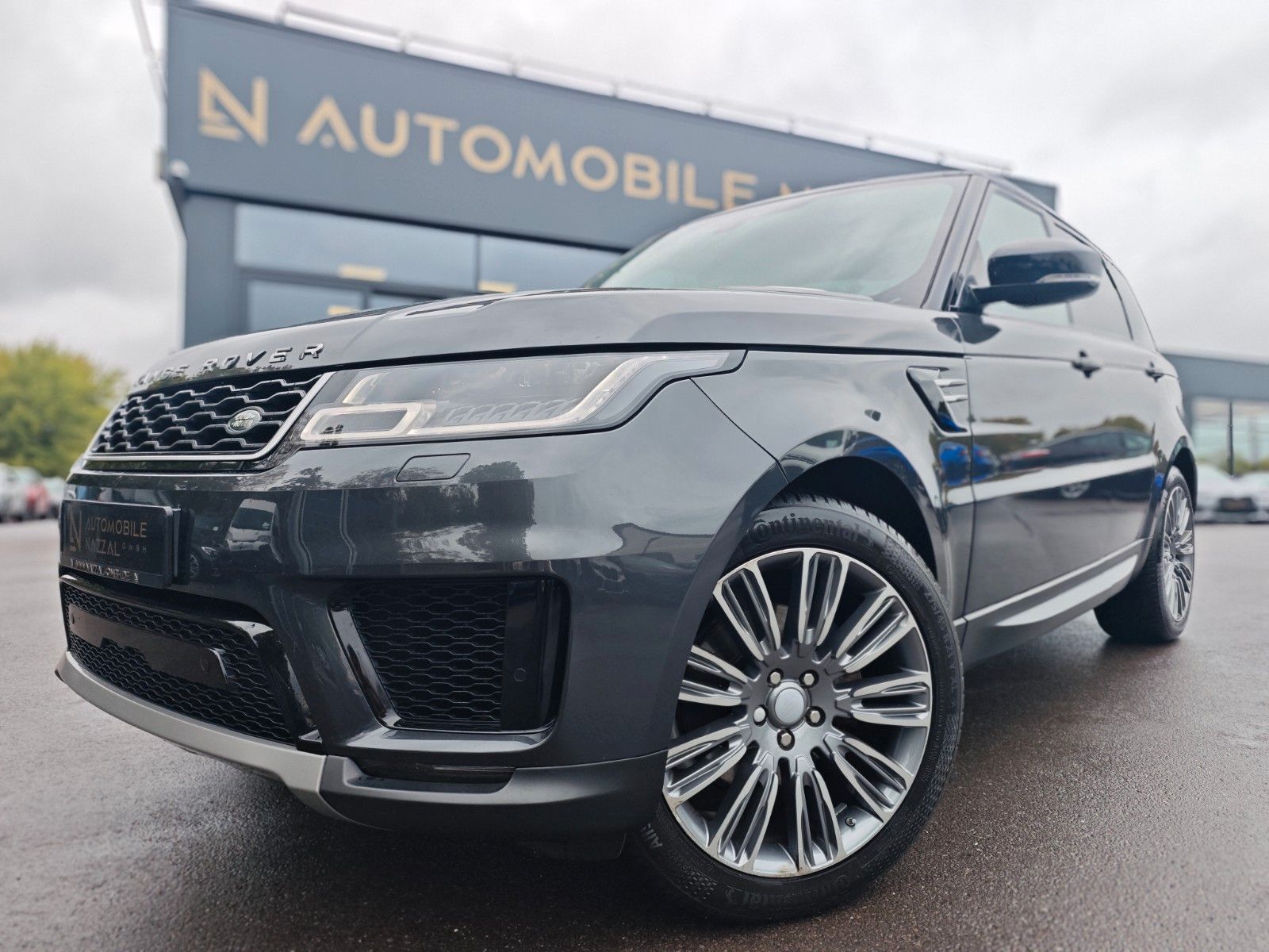 Fahrzeugabbildung Land Rover RANGE ROVER SPORT HSE*FACELIFT*PANORAMA*1.H*LUFT