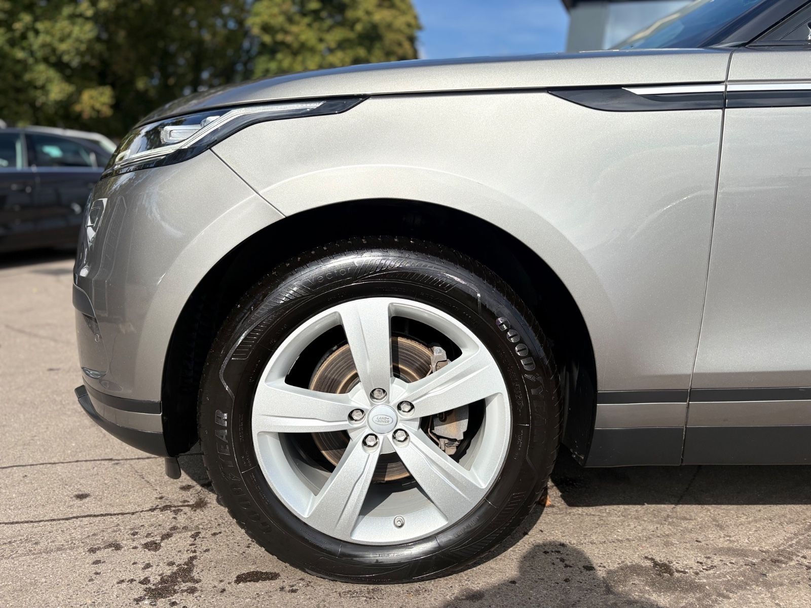 Fahrzeugabbildung Land Rover RANGE ROVER VERLAR S*AWD*1.HD*LED*KAMERA*LEDER*