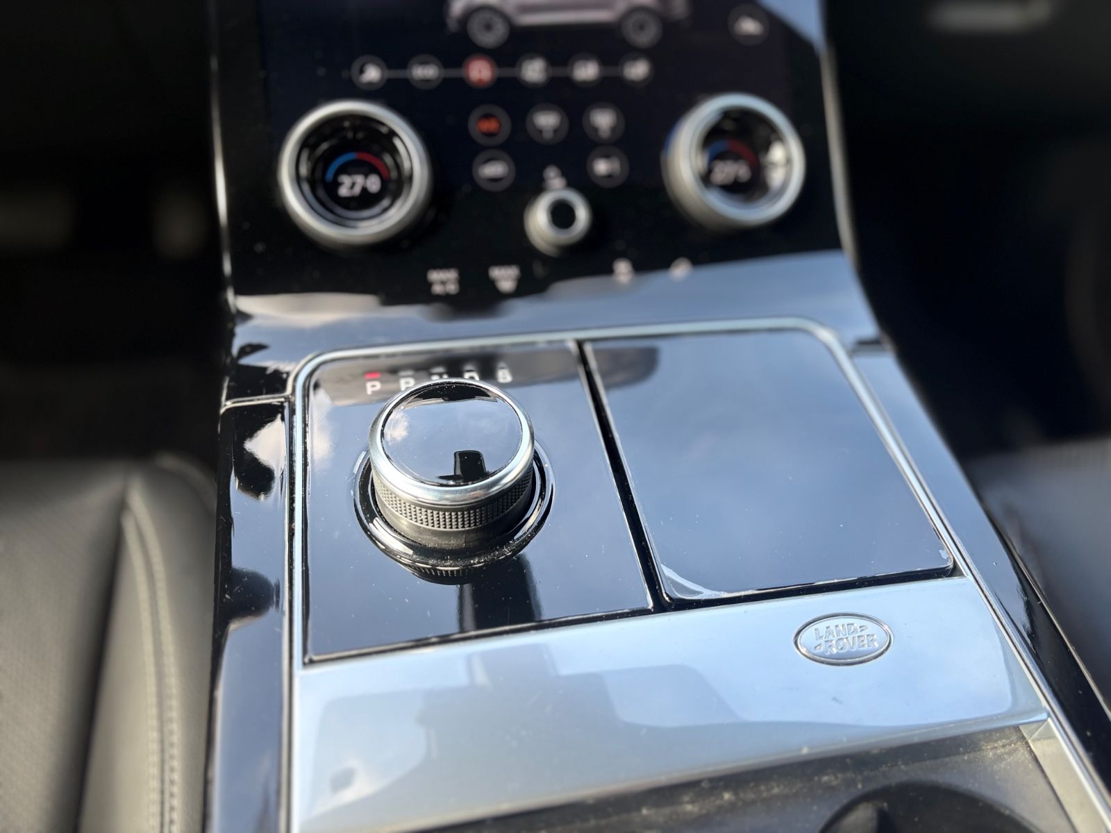 Fahrzeugabbildung Land Rover RANGE ROVER VERLAR S*AWD*1.HD*LED*KAMERA*LEDER*
