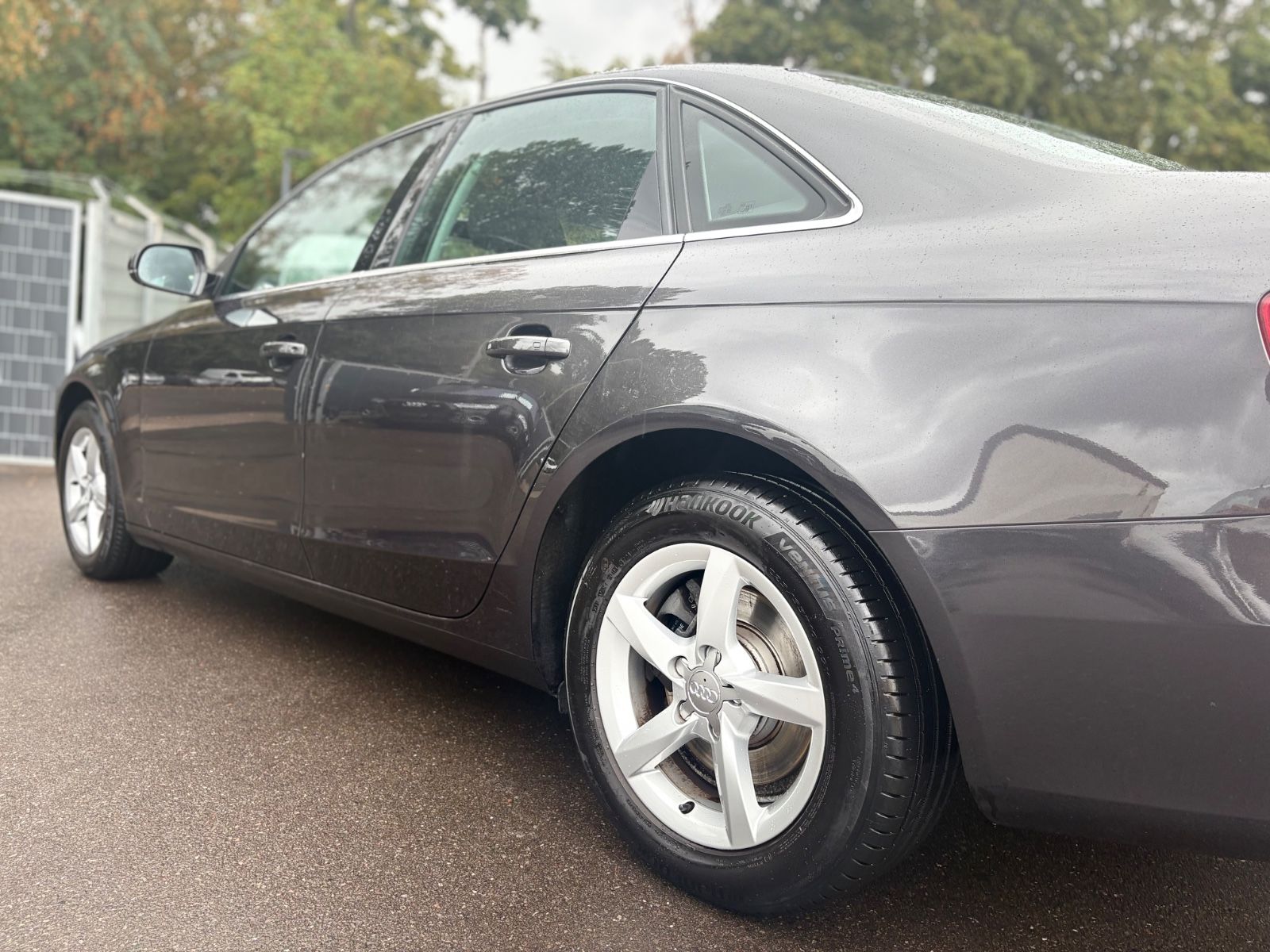 Fahrzeugabbildung Audi A4 2.0 TDI LIM AMBIENTE*NAVI*SHZ*KLIMAAUTO*PDC*