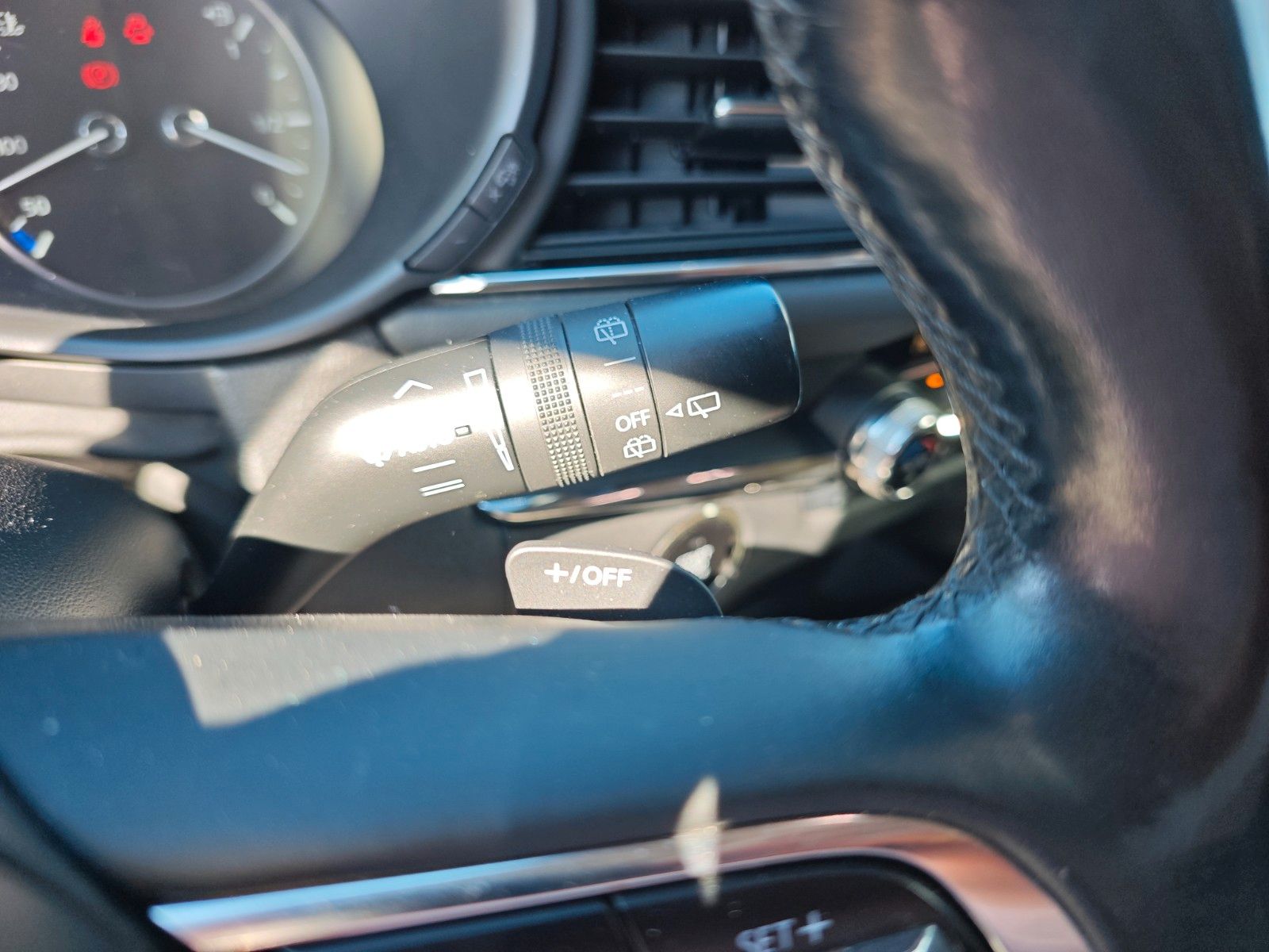 Fahrzeugabbildung Mazda CX-30 SELECTION*BOSE*ACC*NAVI*MEMORY*HEAD UP*