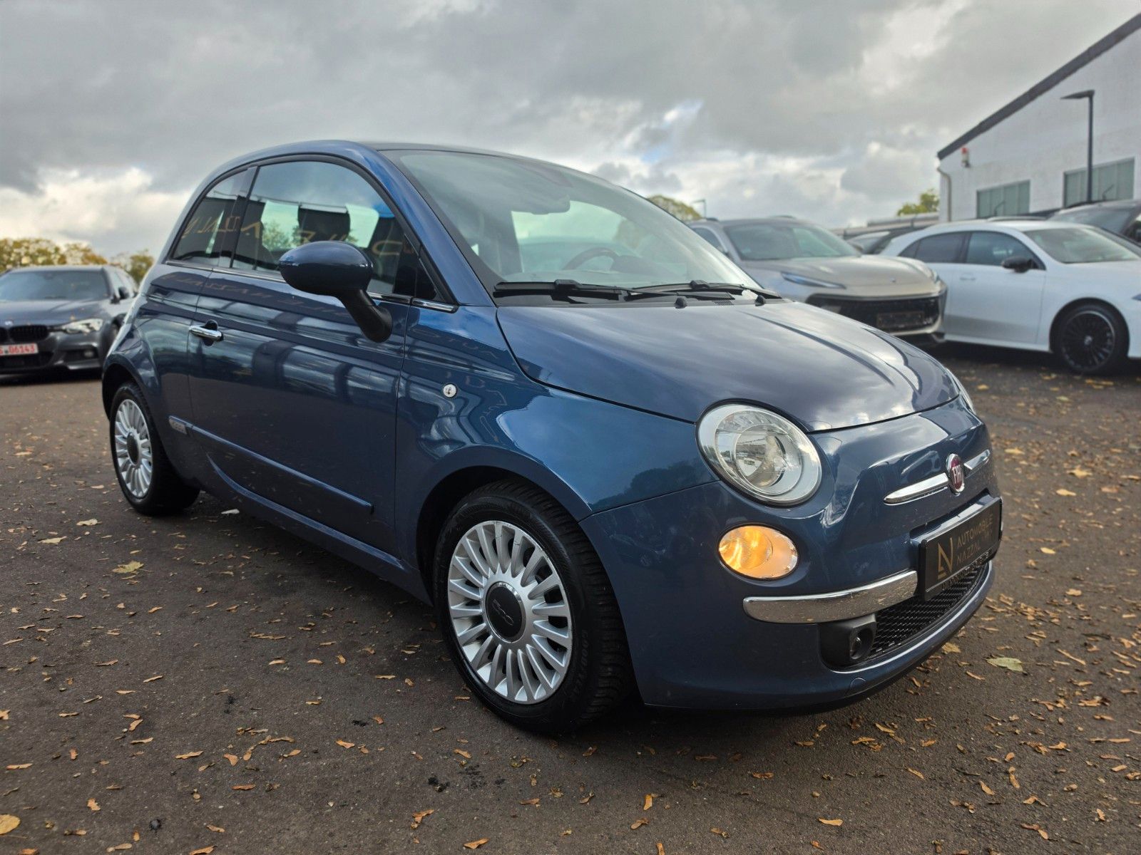 Fahrzeugabbildung Fiat 500 LOUNGE*2.HD*AUTOMATIK*PANORAMA*KLIMA*