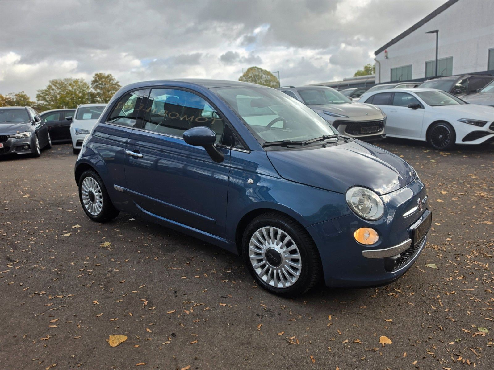 Fahrzeugabbildung Fiat 500 LOUNGE*2.HD*AUTOMATIK*PANORAMA*KLIMA*